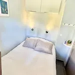 Vue ,plage La Nartelle,avec Loggia, Sainte-maxime, France * Sainte-Maxime