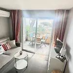 Vue ,plage La Nartelle,avec Loggia, Sainte-maxime, France Lägenhet