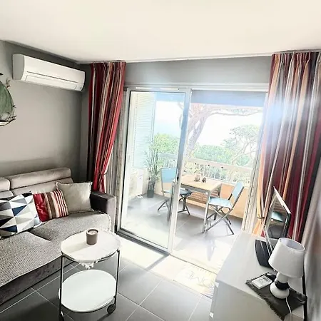 Appartamento Vue ,plage La Nartelle,avec Loggia, Sainte-maxime, France